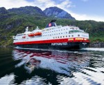 Hurtigruten запускает круизы по Севморпути